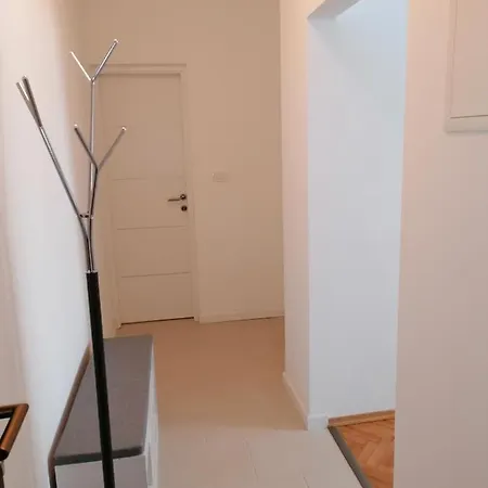 Galeb Διαμέρισμα